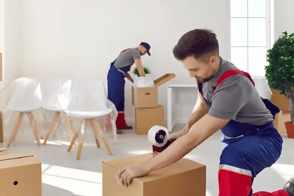 Professional Movers and Packers in Dubai Studio City 